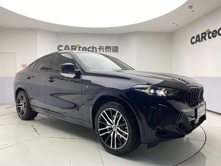 Фото 2 - BMW X6