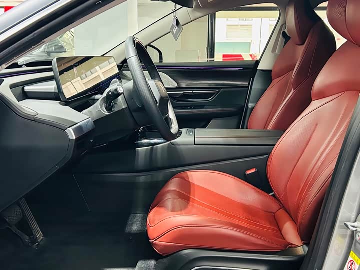 Фото 7 - XPeng P7