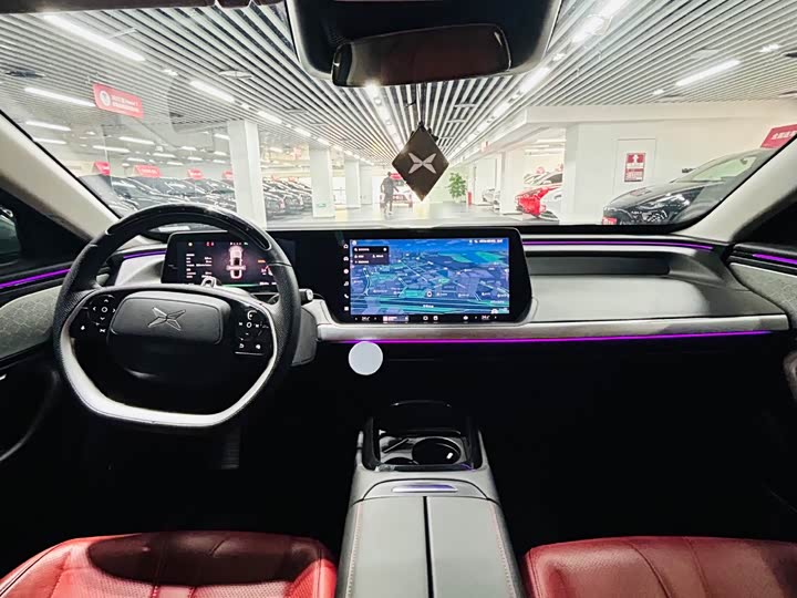 Фото 9 - XPeng P7