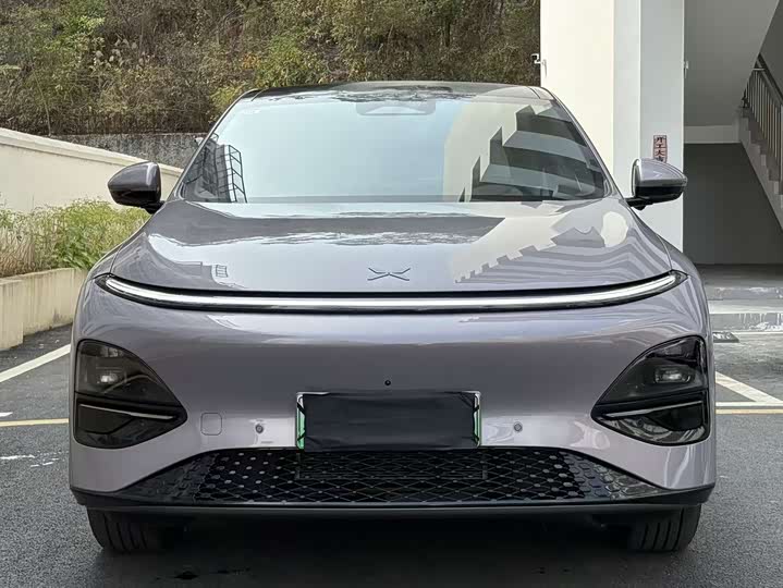 Фото 2 - XPeng G6