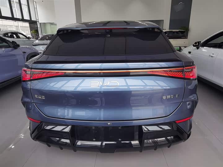 Фото 6 - BYD Sea Lion 07 EV