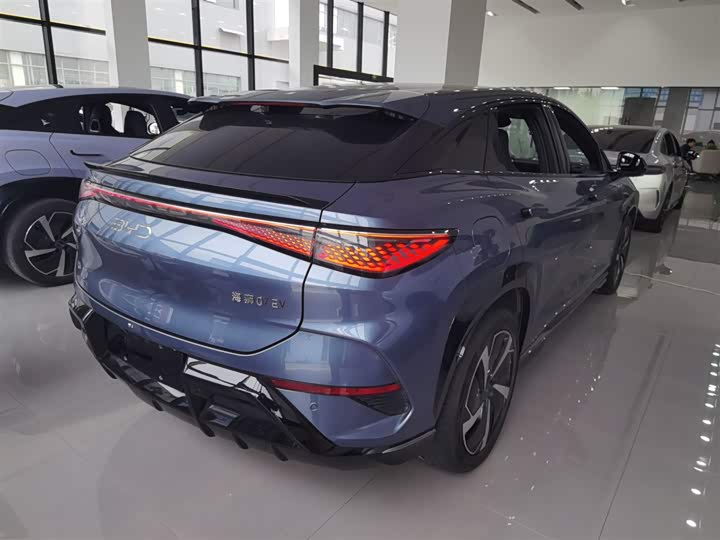 Фото 7 - BYD Sea Lion 07 EV