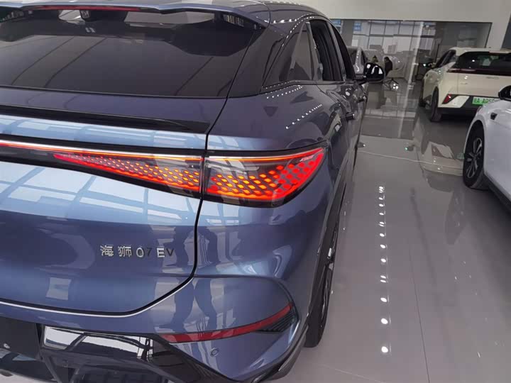 Фото 8 - BYD Sea Lion 07 EV