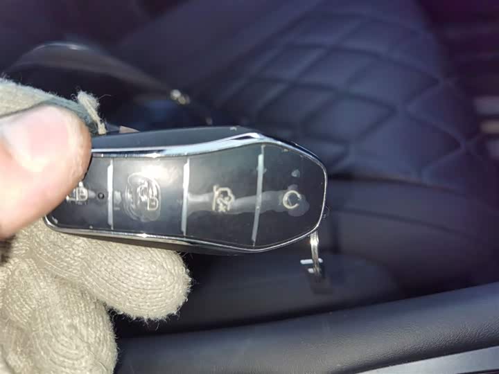 Фото 9 - BYD Sea Lion 07 EV