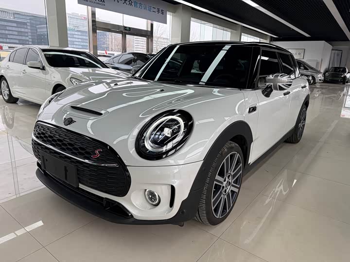 Фото 3 - Mini Clubman