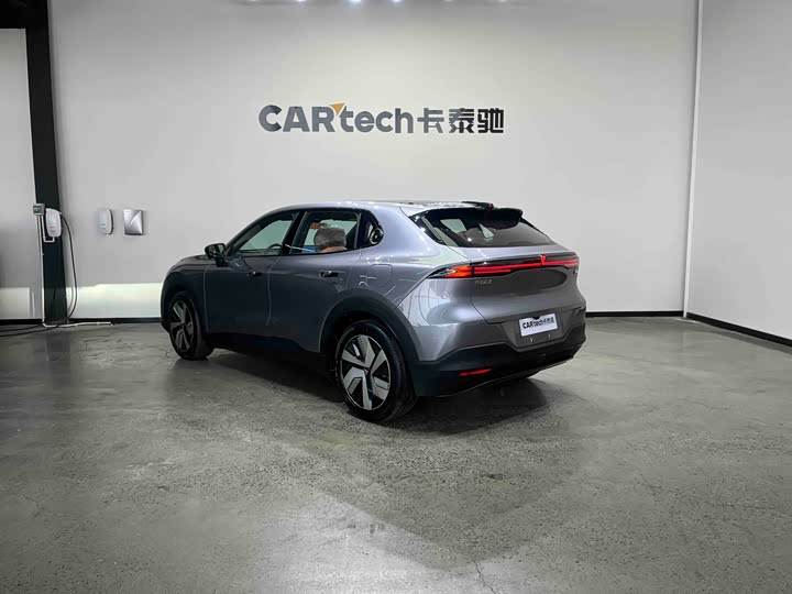 Фото 4 - Changan Deepal S05