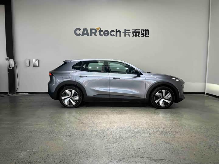 Фото 7 - Changan Deepal S05