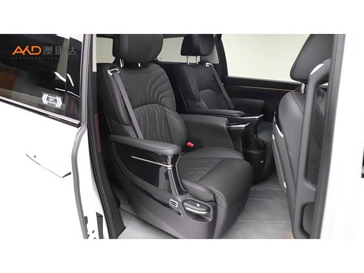 Фото 8 - GAC Trumpchi M8