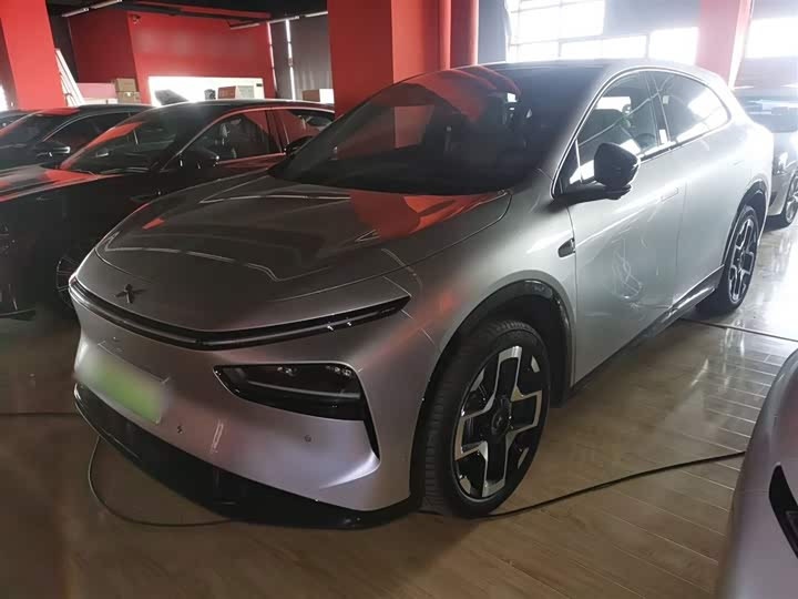 Фото 2 - XPeng G7