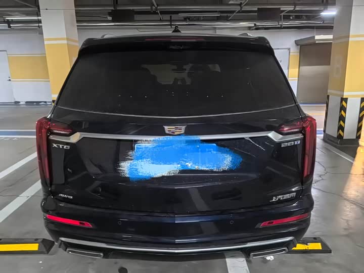 Фото 4 - Cadillac XT6