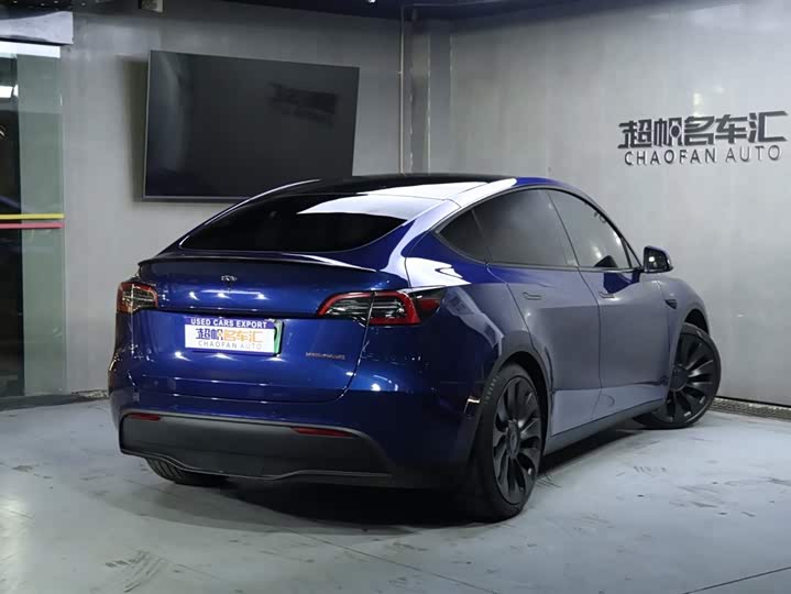 Фото 5 - Tesla Model Y
