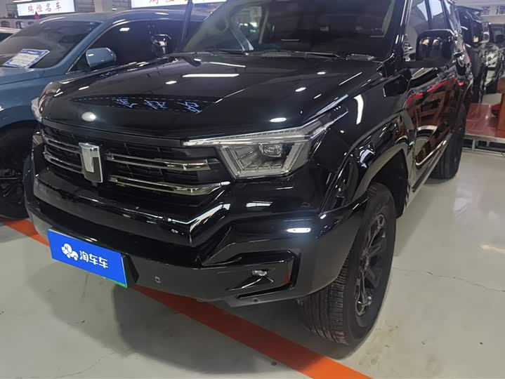 Фото 1 - Tank 400 Hybrid