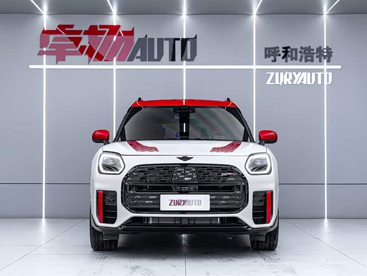 Фото 2 - Mini Countryman JCW
