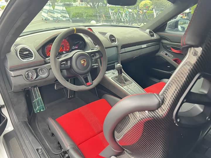 Фото 9 - Porsche 718