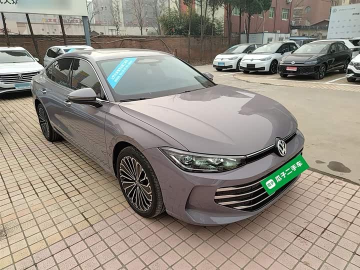 Фото 4 - Volkswagen Passat