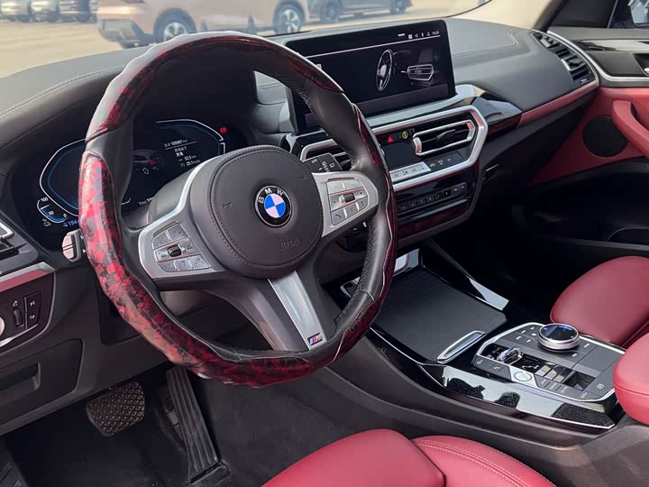 Фото 4 - BMW iX3