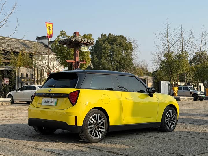 Фото 5 - Mini Cooper