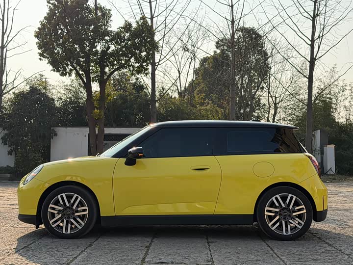 Фото 8 - Mini Cooper