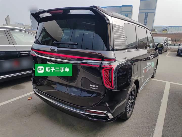 Фото 7 - Hongqi HQ9 Hybrid