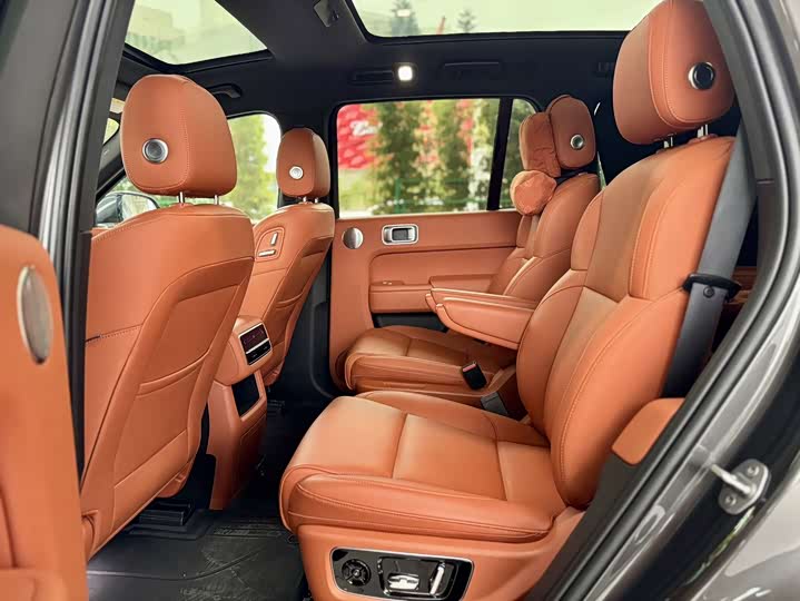 Фото 9 - LiXiang L8