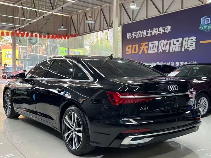 Фото 7 - Audi A6L