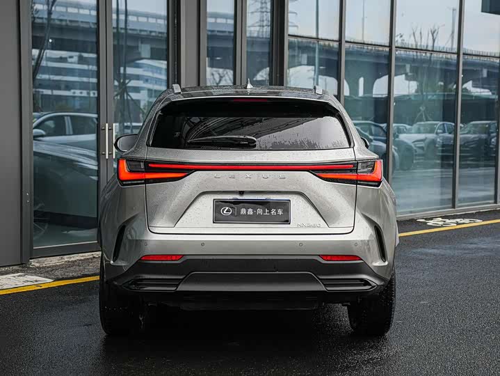 Фото 5 - Lexus NX