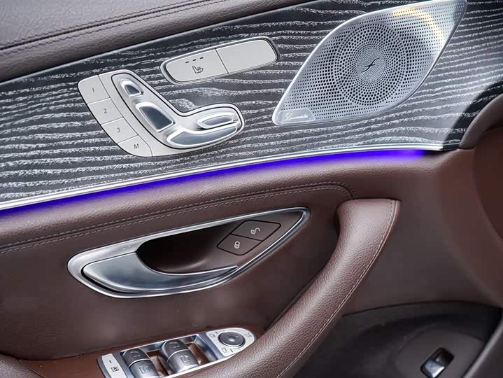 Фото 8 - Mercedes-Benz CLS-Class