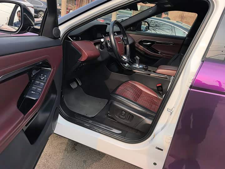 Фото 9 - Land Rover Range Rover Evoque L