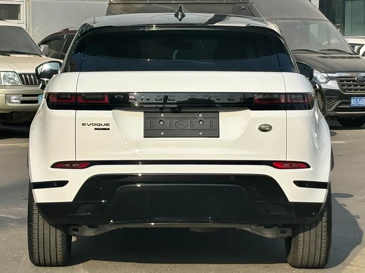 Фото 2 - Land Rover Range Rover Evoque L
