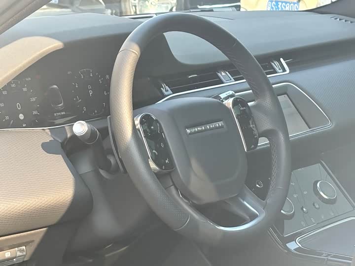 Фото 7 - Land Rover Range Rover Evoque L