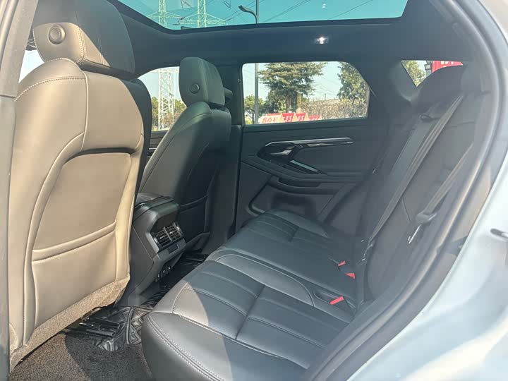 Фото 9 - Land Rover Range Rover Evoque L