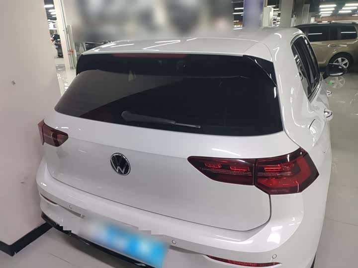 Фото 6 - Volkswagen Golf