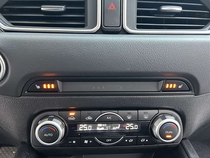 Фото 9 - Mazda CX-5