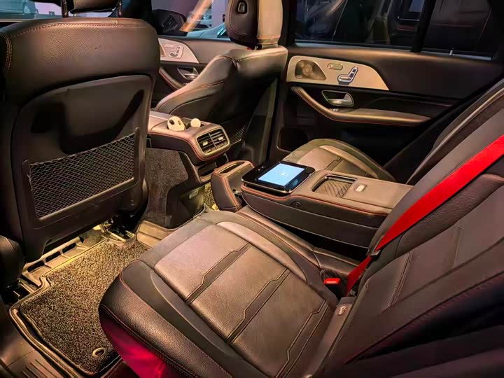 Фото 7 - Mercedes-Benz GLE-Class AMG