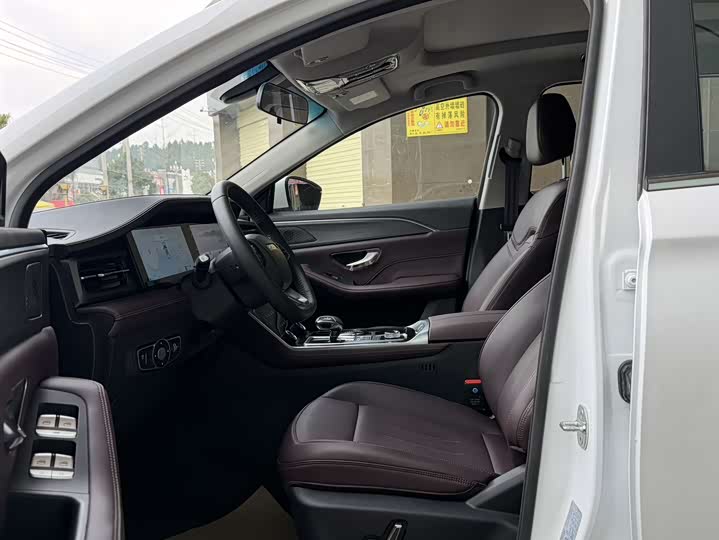 Фото 9 - Jetour X90 Plus