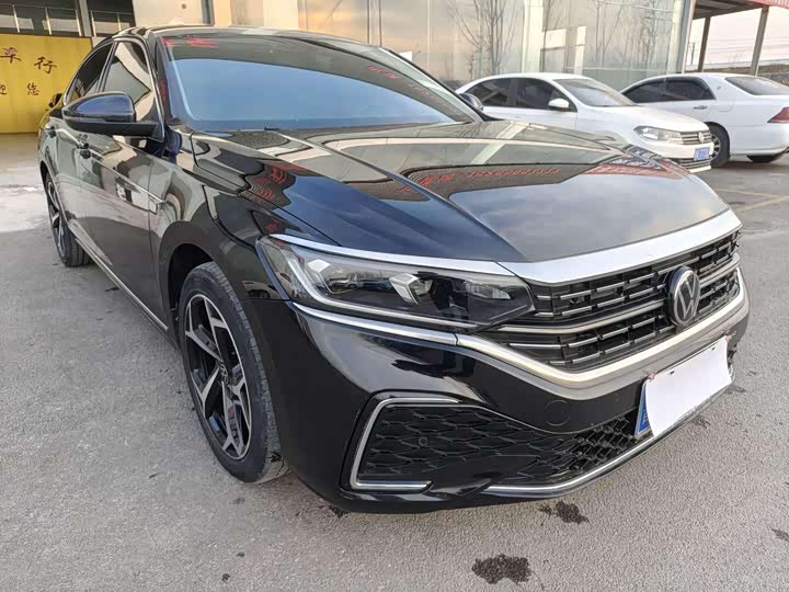 Фото 3 - Volkswagen Passat