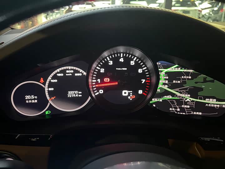 Фото 7 - Porsche Cayenne