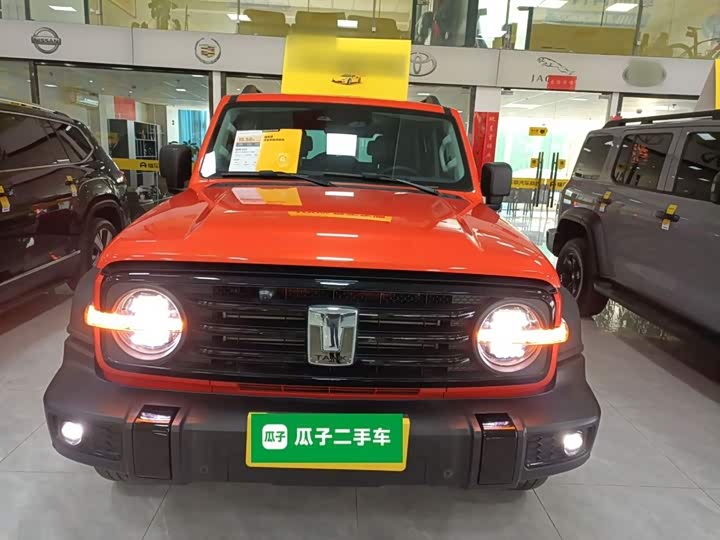 Фото 3 - Tank 300