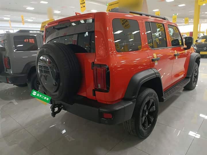 Фото 7 - Tank 300