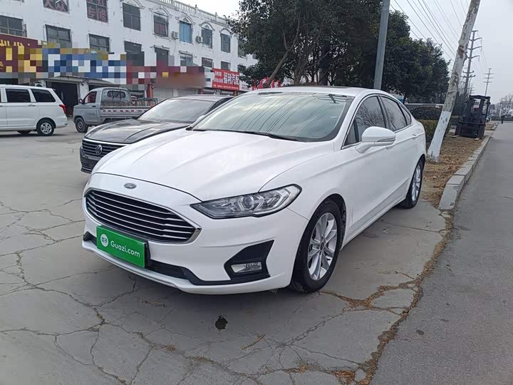 Фото 1 - Ford Mondeo