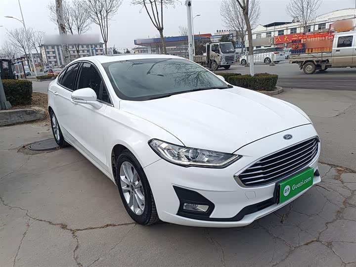 Фото 4 - Ford Mondeo