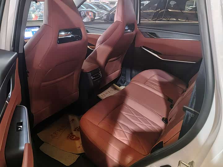 Фото 6 - Changan CS75 Plus