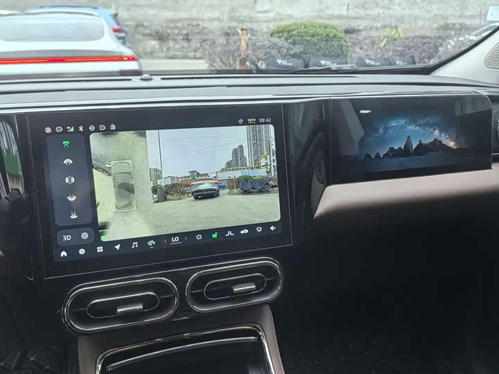 Фото 9 - Leapmotor C11