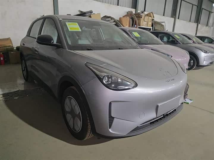 Фото 4 - Geely Galaxy Geome