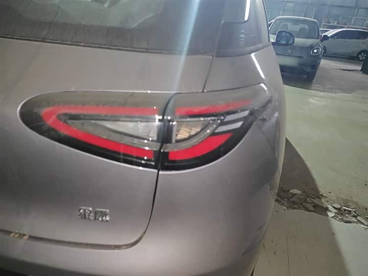 Фото 8 - Geely Galaxy Geome