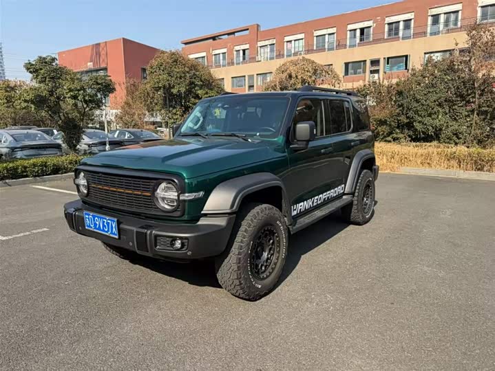 Фото 1 - Tank 300