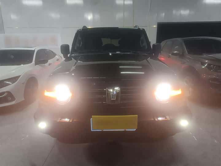 Фото 3 - Tank 300