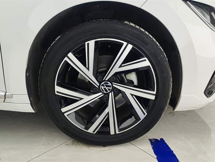 Фото 6 - Volkswagen CC