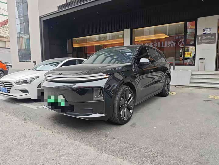 Фото 1 - LiXiang L6