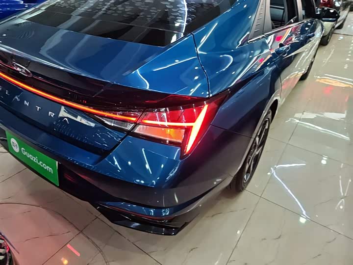 Фото 8 - Hyundai Elantra N line